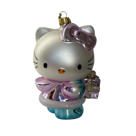 Hello Kitty 2004 Sanrio Holiday Ornament New in Box - Picture 1 of 9